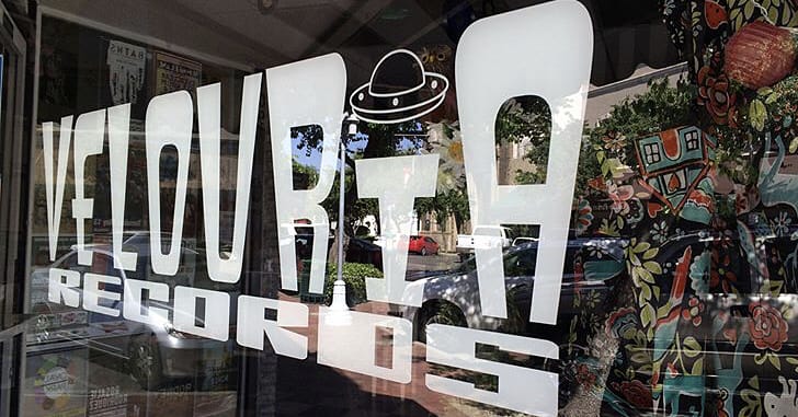 Ready➡️Set➡️GO! 🏃‍♂️🏃‍♀️ This week's first scavenger hunt starts here! Look for 4 FREE TICKETS to this year's festival! Stay tuned for more scavenger hunt locations! 🎫🎫 #TastemakersFestival2018