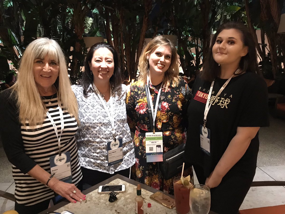 ucdfamily_org's tweet photo. Met another Urea Cycle Disorder survivor today at #GlobalGenesSummit2018 #CFUCDF https://t.co/iZKpJ1SwBx