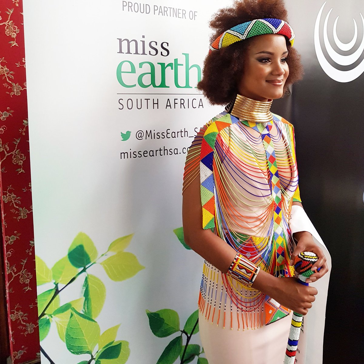 ChangeAgentSA's tweet photo. About Yesterday... as we celebrate and share this incredible @missearth_sa ambassador with the world... #Pride #Patriotism #Honour 🇿🇦 

#MissEarth2018 @Margo_Fargo #MargoFargoForMissEarth 

@Brand_SA @ProudlySA https://t.co/JIkPnkwH2U