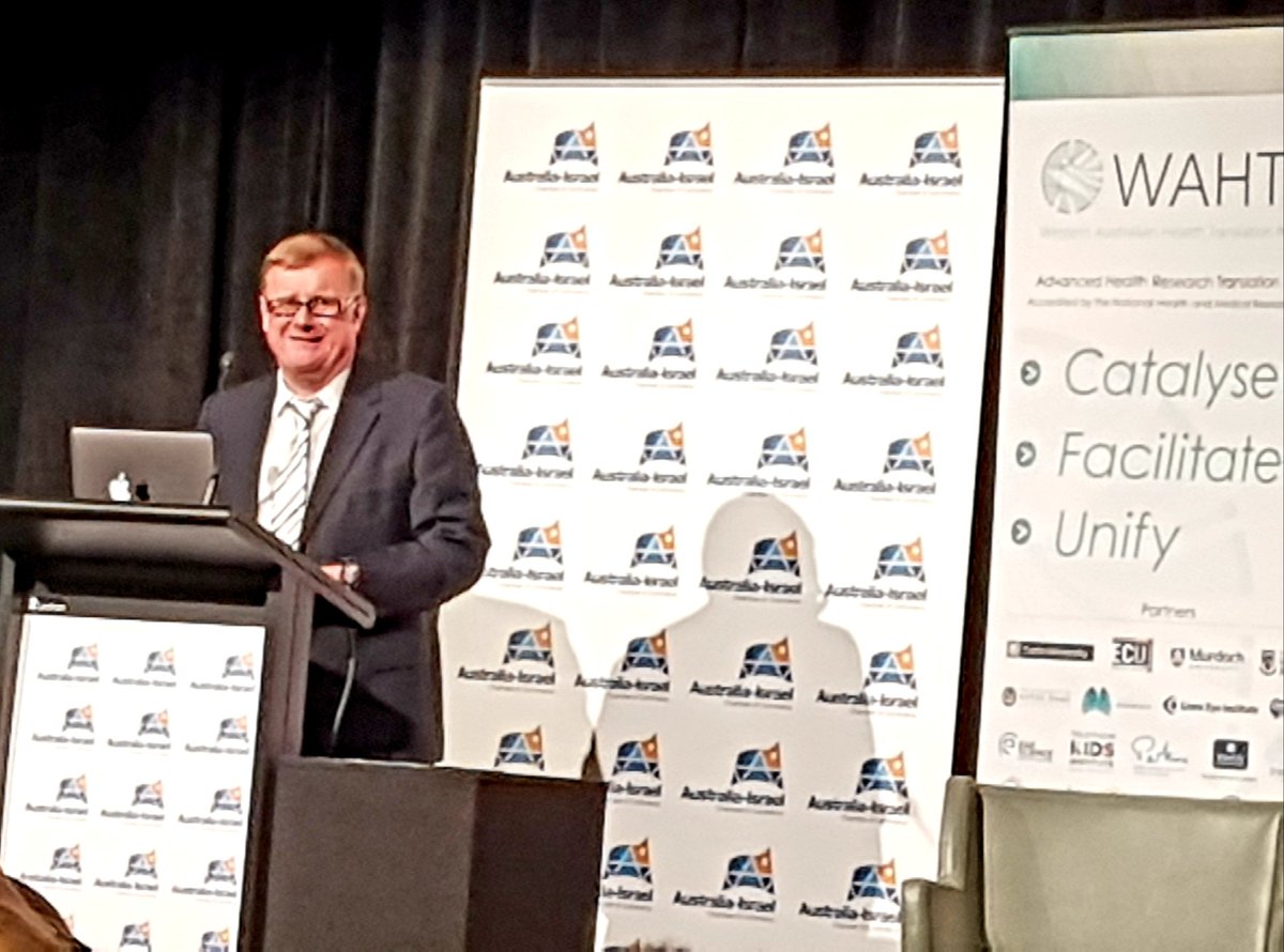 jeff_keelan's tweet photo. He's here. Prof Jeremy Nicholson talks to the WA clinical research community about phenomics and health translation - shortly after stepping off the plane in Perth #wahtn, #metabolomics. https://t.co/yyxrMuqVjx