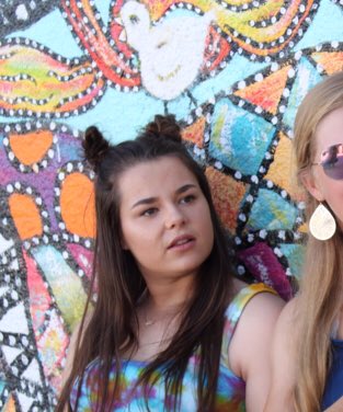 abby_286's tweet image. Can we just throw it back to when I told my pals a joke and it took them a hot minute to figure it out.... @enac13 @ambernhaskins