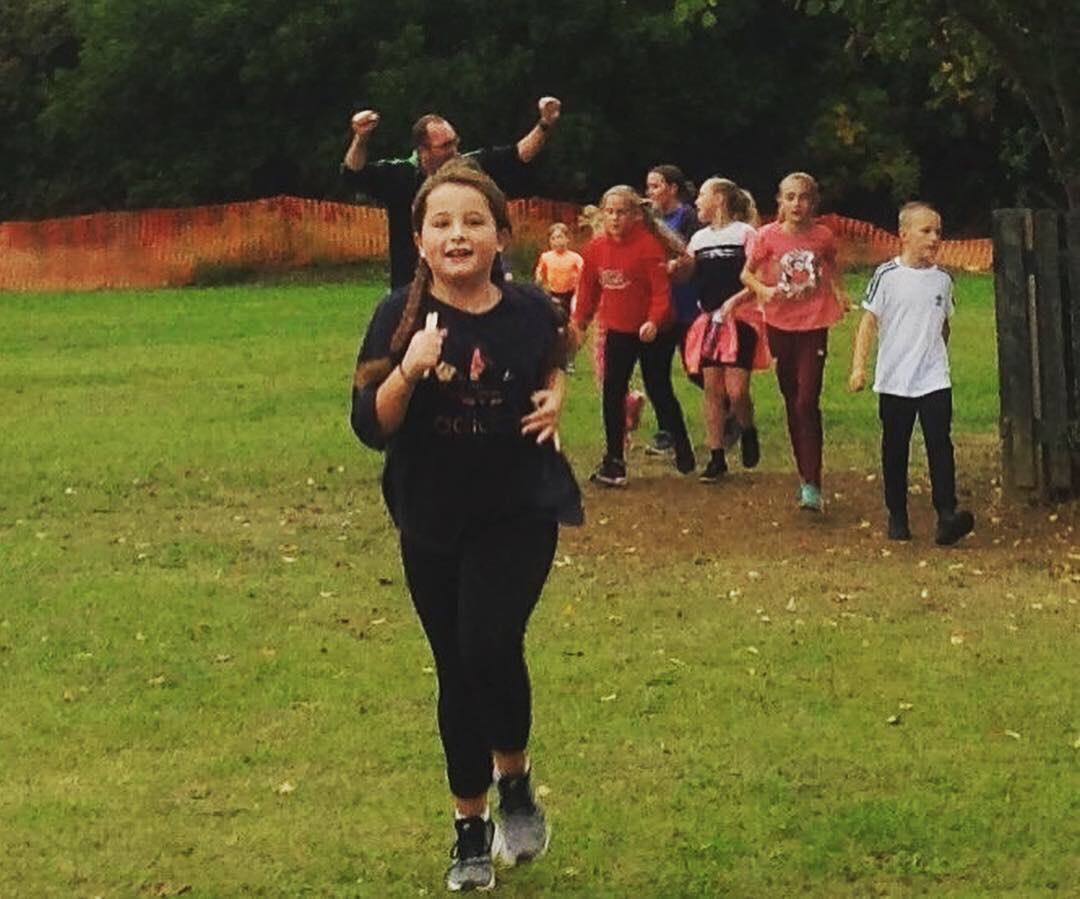 HuntsSSP's tweet image. There were over 60 runners at yesterday mornings @CrosshallJunior Chasers running club!

Can’t wait for next Tuesday already 🏃‍♀️🏃‍♂️@YouthSportTrust @YourSchoolGames 

#teamcjs #stneots #activeschool #greatstarttotheday #running