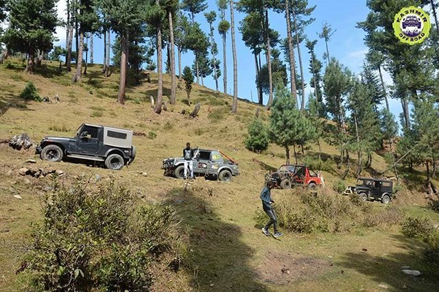 kashmiroffroad's tweet photo. And into the mountains I go to lose my mind and find my soul.
#kashmiroffroad #kashmirmotorsport #kashmir #offroad #dirttrack #livetodrive #jeep #custommade #offroadmonster #mahindrathar #noroadnoproblem #4x4life #4wd #koboys #overlandexpedition #offroa… https://t.co/3bHzXFn1Cp https://t.co/3rWITvw1ju