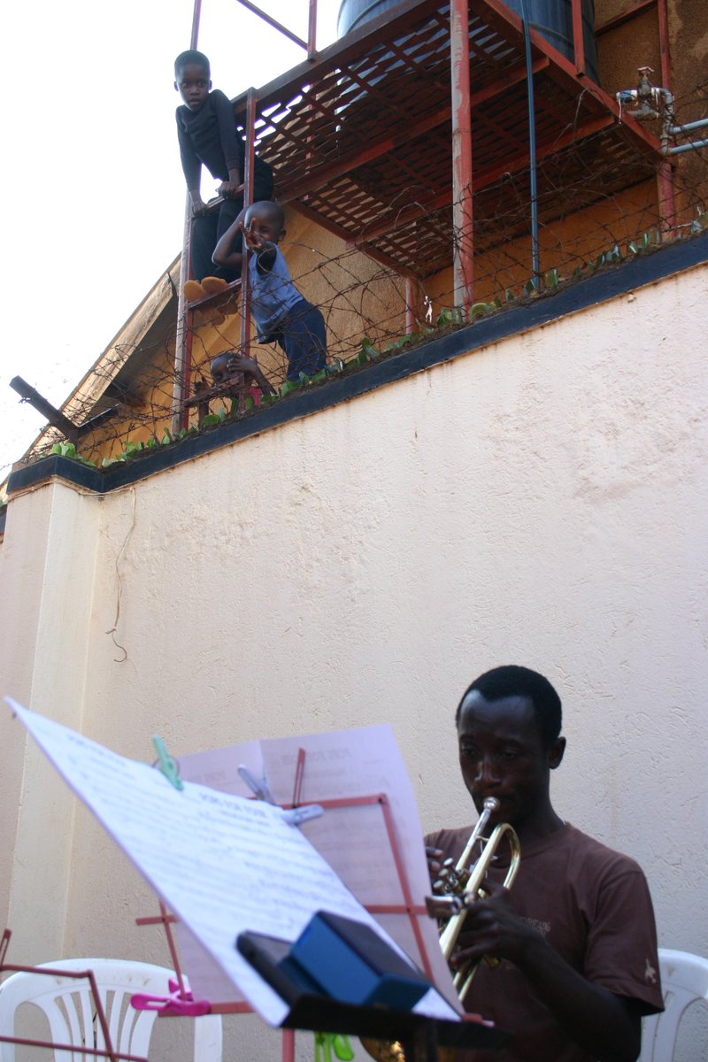 BrassforAfrica's tweet photo. The call of the trumpet! Teacher Tonnie attracting some attention during personal practice. https://t.co/1rpptxrr0W