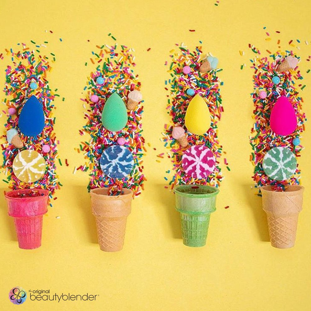 SaBeautyblender's tweet photo. Sprinkling some fun! #BeautyBlender #Beauty #Blender #TheOriginal #MustHave #MakeupMustHave https://t.co/Qohe1XNYpc