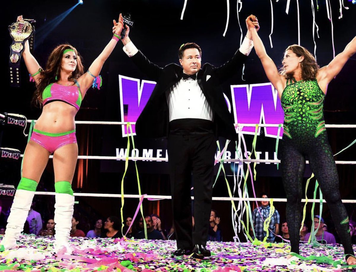 SantanaGarrett_'s tweet photo. Who else is ready to be WOW'd?! 💕💚
Live events: 10/10 &amp; 10/11 
follow @wowsuperheroes 

#womenswrestling #girlpower #wowsuperheroes #wow https://t.co/MhEOEbb4NK