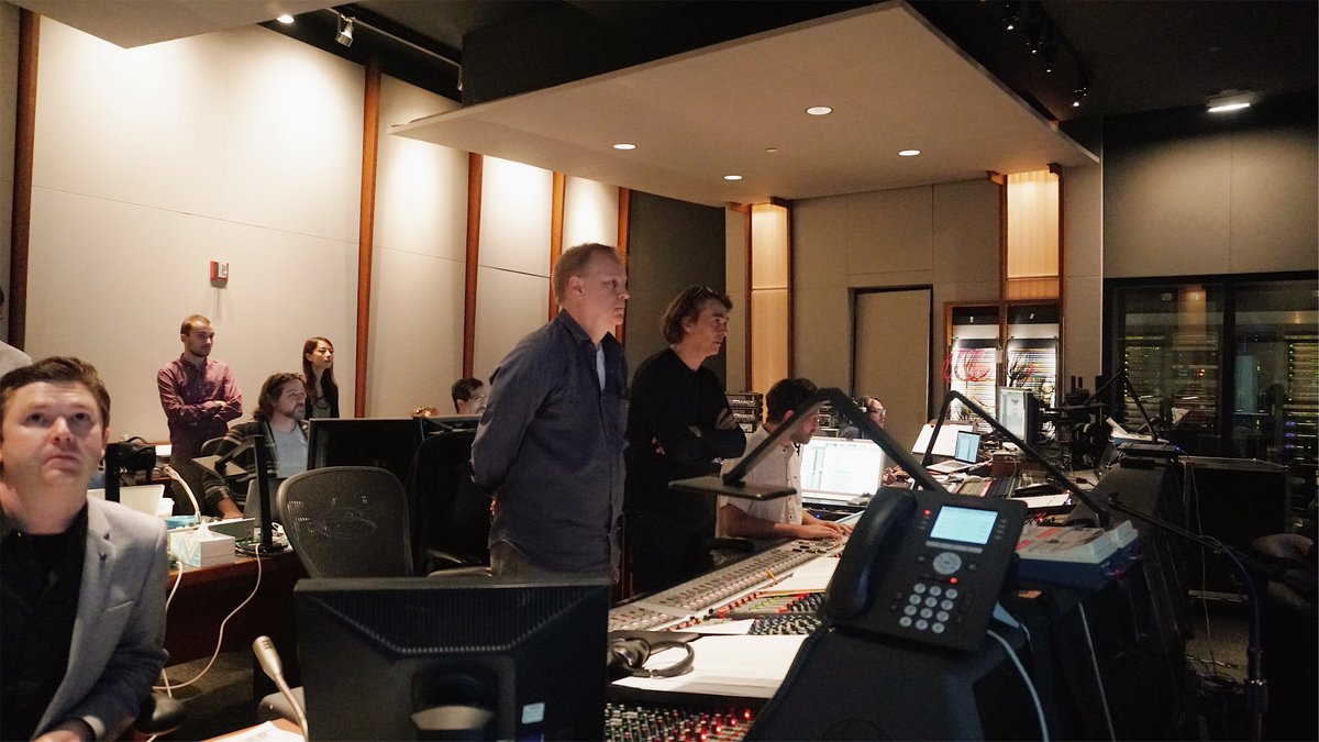 HeitorPereira_'s tweet photo. Hi everyone! I want to thank Karey and Wayne Kirkpatrick, Bonne Radford, John Requa, Glenn Ficarra, Warner Brothers Animation Group, my team at Backyard Industries, and especially to all the amazing musicians that made me sound good. Enjoy this great movie! #Smallfoot https://t.co/jSeEL1aGhu