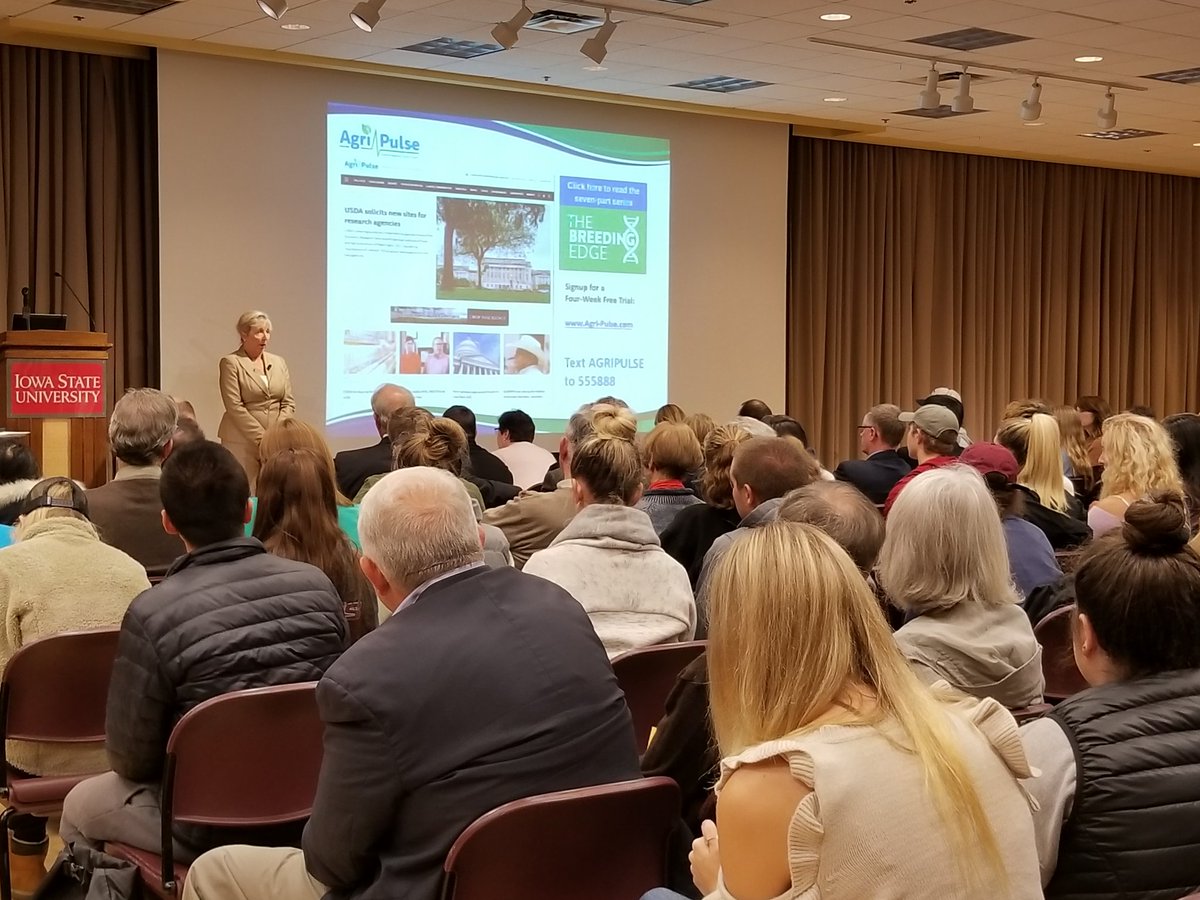 iastate_cals's tweet photo. Thanks to Sara Wyant with @agripulse for an inspiring #CALSdeal lecture and to the Deal family for support of this annual lecture series. #CALSproud #CALSweek https://t.co/2OXJk3fSLv