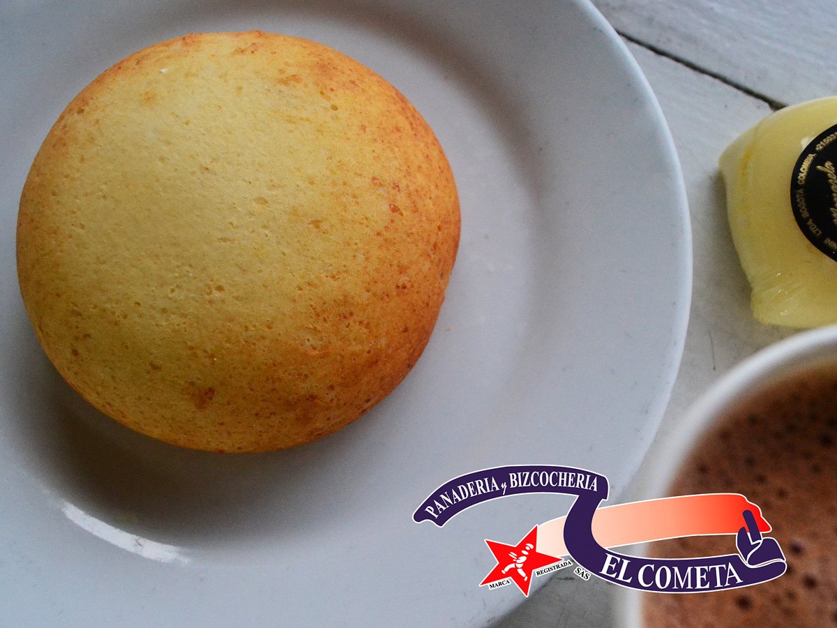 PAN_ELCOMETA's tweet photo. Almojabana.

Disfruta de amasijos colombianos siempre frescos en #PanaderíaElCometa.

#panaderiaelcometa #panaderiacolombiana #almojabana #amasijos #amasijoscolombianos #tradicioncolombiana https://t.co/PWDuyaTkC6