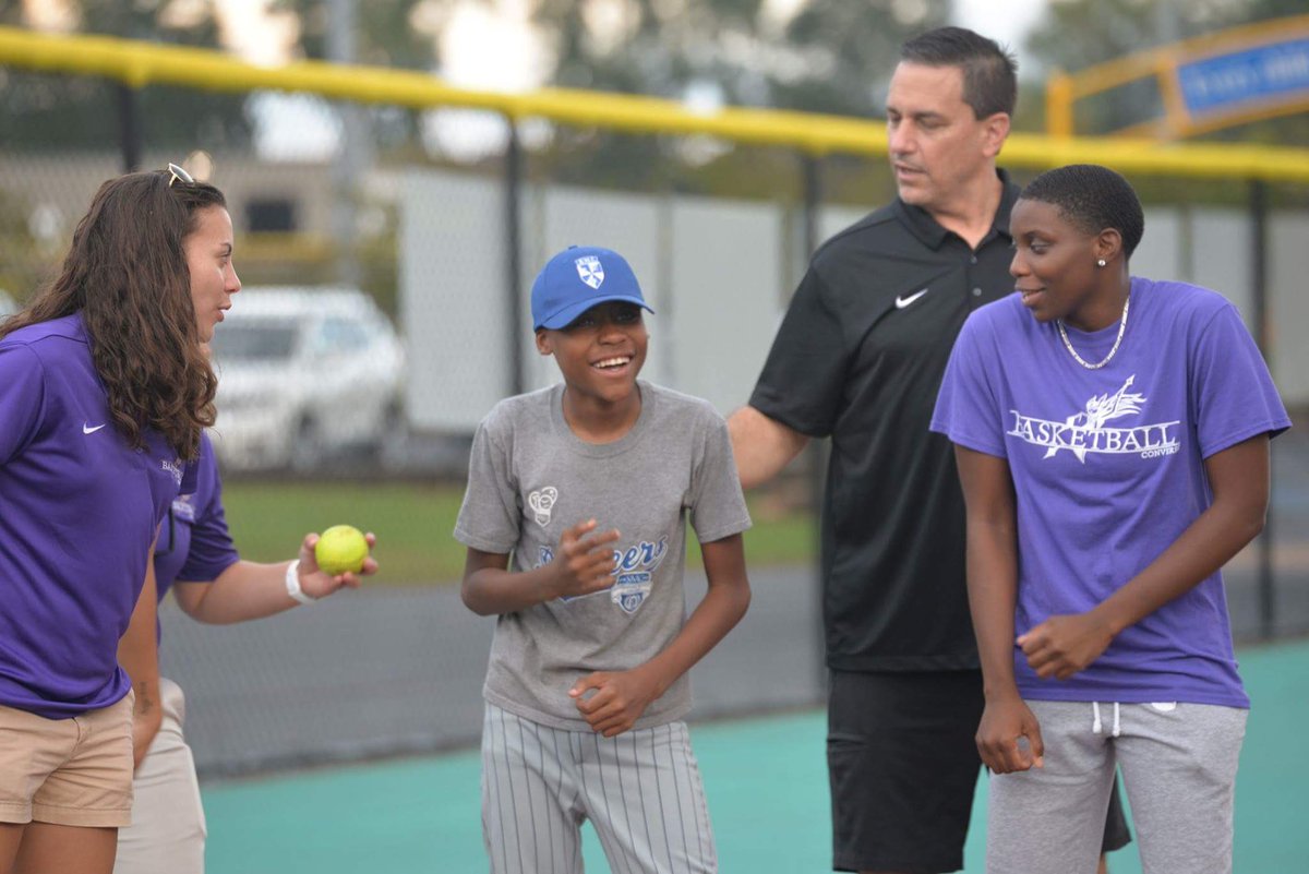 Converse Basketball tweet media