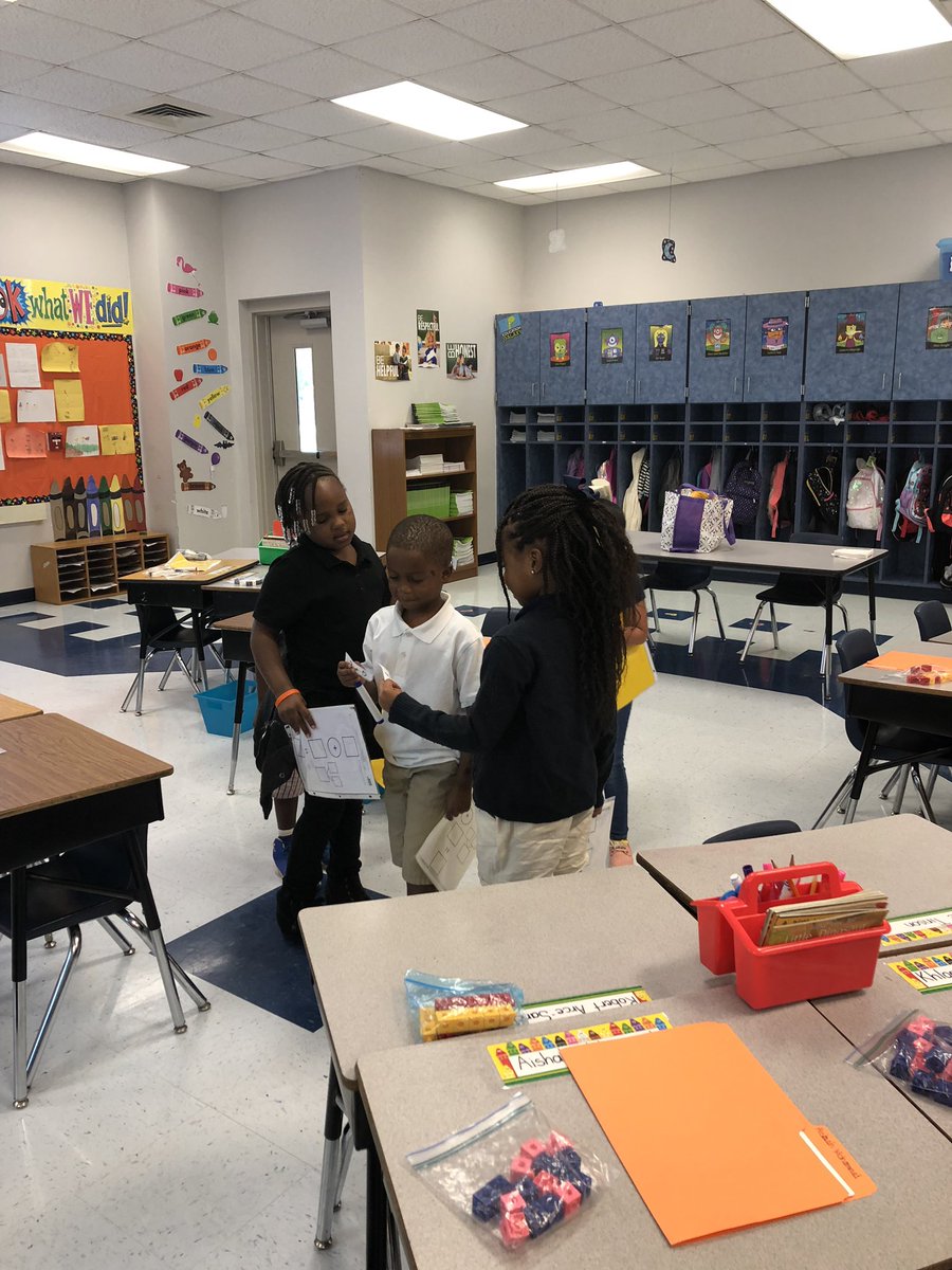 yonna78's tweet photo. What’s up in first grade?Finding equal expressions. Doubles. Doubles plus 1. #Eureka!!! #FalkenerES @crew_mate https://t.co/YFIYX5TCJa