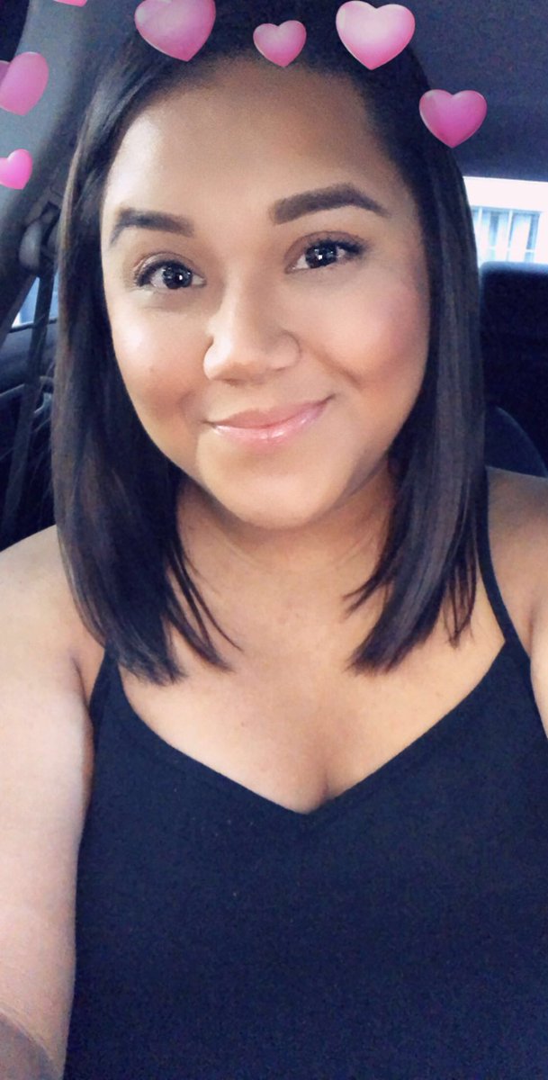 danielleloveex3's tweet photo. #basicselfie https://t.co/6XlbIZOdEV