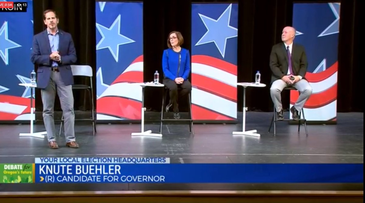 KOINNews's tweet photo. WE'RE LIVE from the debate for Oregon's future. Tune in live on https://t.co/LLDE3F08bB, KOIN 6's Facebook page and KOIN 6 News. https://t.co/Jw3eQIXy6p