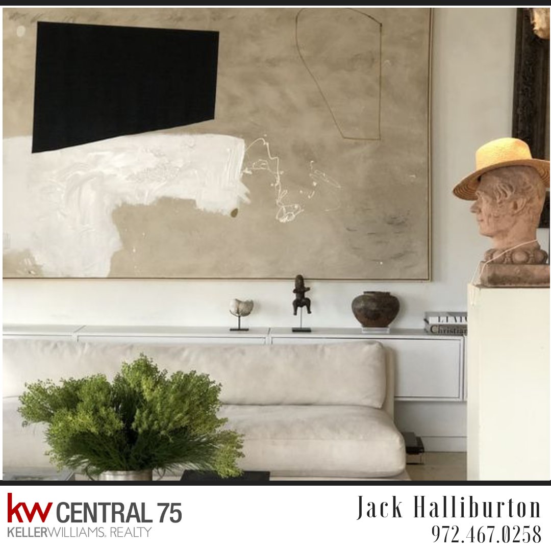 HalliburtonJack's tweet photo. Check out this artist's living room. Isn't it cool?

#artist #livingroom #design https://t.co/P5mZ0uASt6