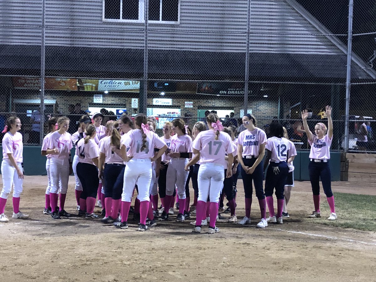 MustangsSBall's tweet photo. Great night at the ballpark with Lafayette Softball raising awareness for breast cancer. We raised over $800 for breast cancer research. https://t.co/aDU7RbJvFx