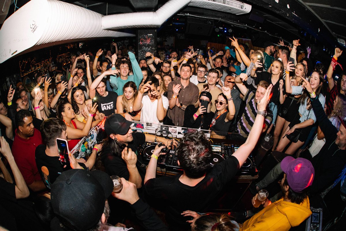 Absolute scenes 😍 <a href="/dancespace_/">Dancespace</a> <a href="/Skrillex/">Skrillex</a>