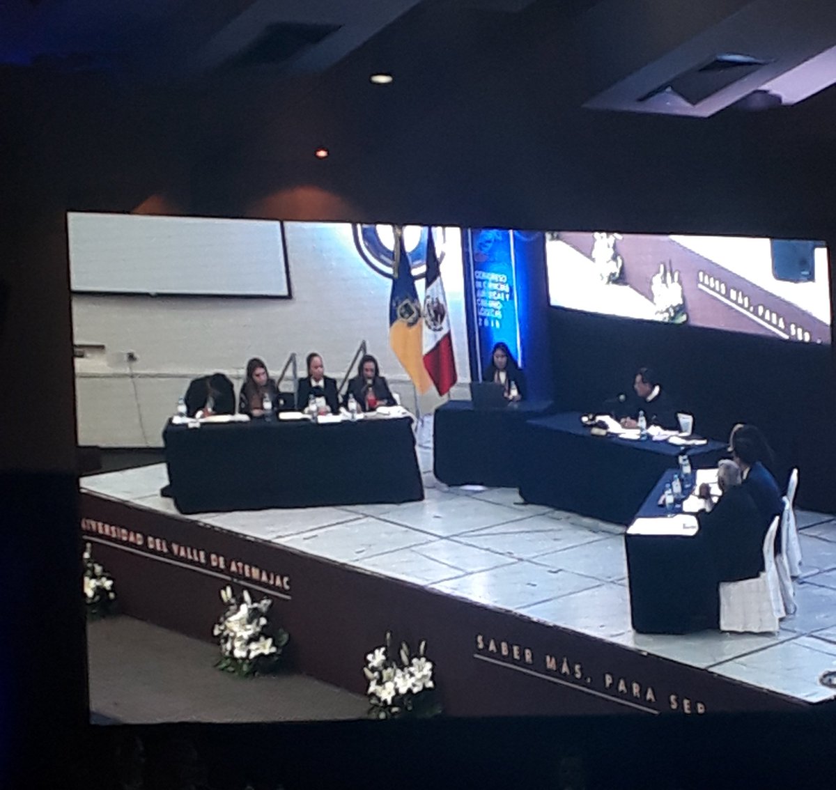 CinMaravilla's tweet photo. En #COCIJUC  #UNIVA  el tema que se esta llevando a cabo en el Simulacro de Audiencia Inicial del Sistema Penal Acusatorio  es "Abuso Sexual Infantil" en el cual es notable la experiencia que tienen los participantes y la preparación de nuestros compañeros de 9 y10° @iusfilosofo https://t.co/KCFu1D6eGY