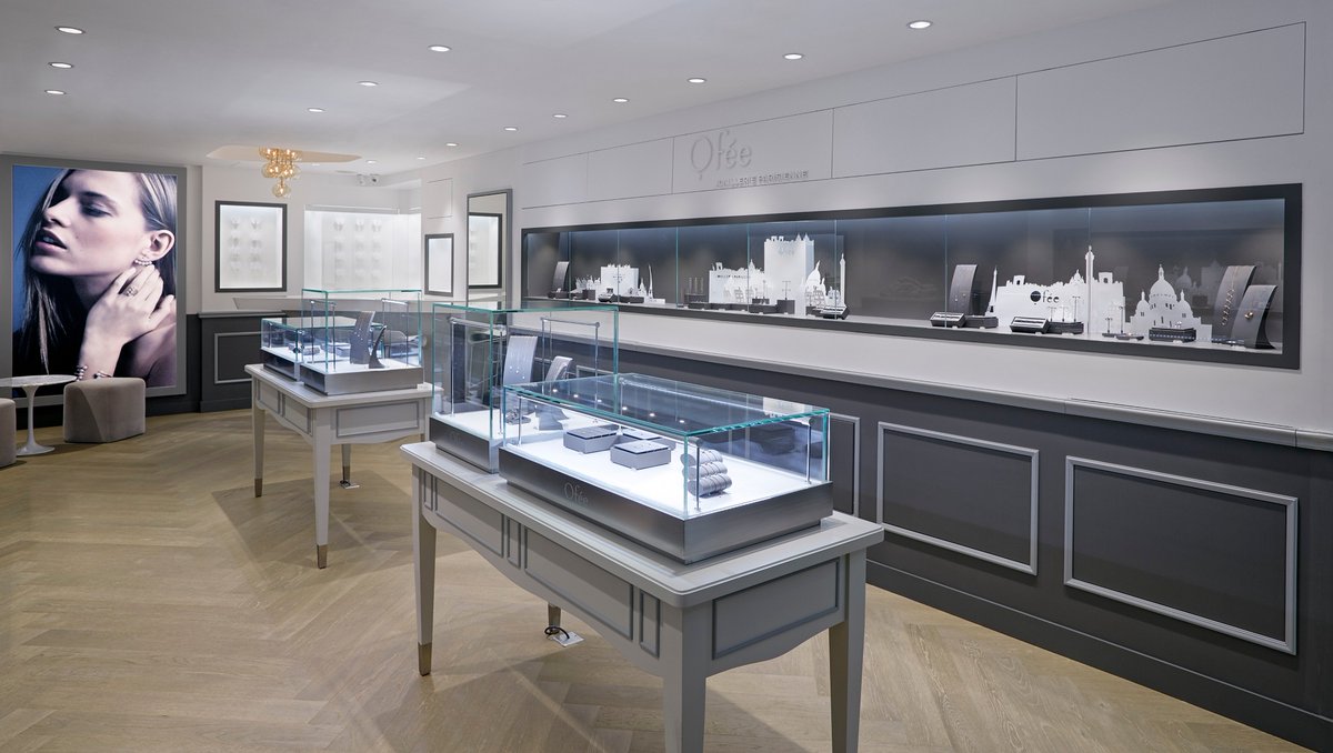 stdesignit's tweet photo. Ofee – Located in Causeway Bay, this French jewellery store stands out from the rest, with its contemporary design and elegant colours.

https://t.co/uOVFeJrndk

#stdesignhk #stefanotordiglione #stefanotordiglionedesign #stdesignprojects #boutiquedesign #causewaybay #ofee https://t.co/DjZfAedMGC