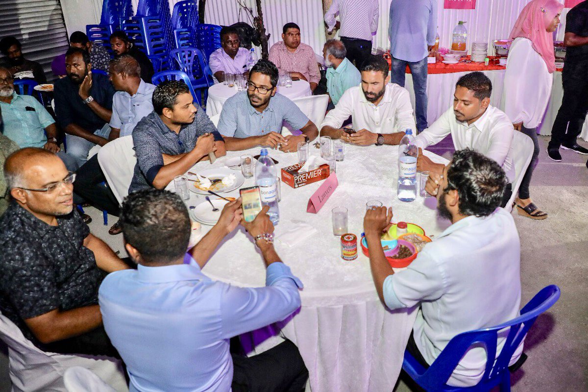 maumoonagayoom's tweet photo. My family &amp; I had a fantastic evening last night with close friends &amp; supporters. Thank u all for joining us. https://t.co/kkj0MqSUCp
