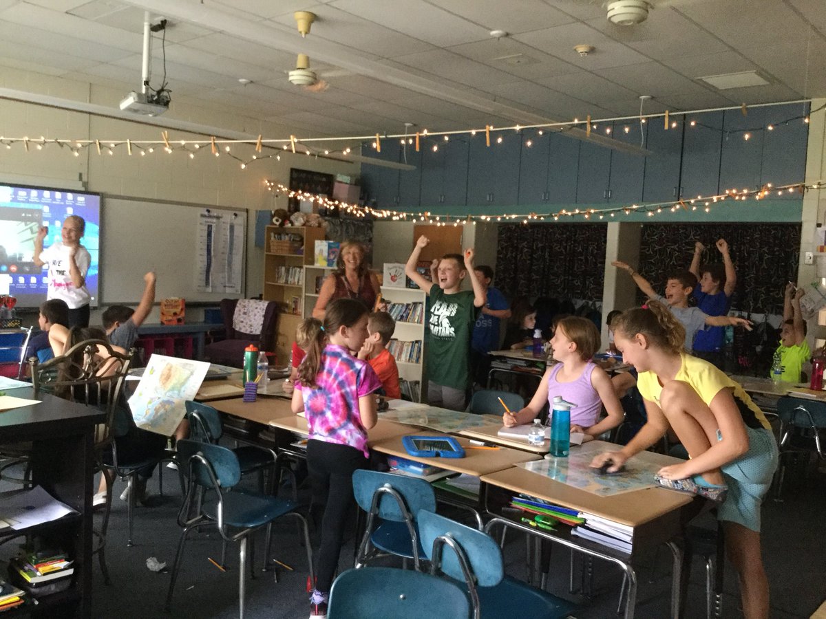 Ss used geographical terms to find mystery locations. Excitement abounded when Ss reached each other’s location in the world. This was in preparation for our live upcoming mystery Skype! TY Mrs. Wetzel, Mrs. Kralik, Mr. Sidelinker! <a href="/CBWarwickElem/">Warwick Elementary School CBSD</a> <a href="/CbaWetzel/">Allison Wetzel</a> @SidelinkerQUEST