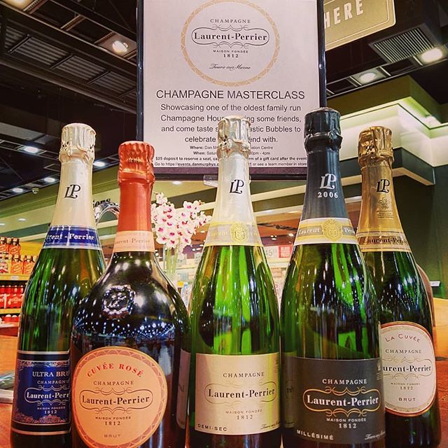 DramFineIdea's tweet photo. 3 more days, and time to pop some bubbles! Masterclass with Laurent Perrier, what a great idea for a Saturday afternoon.
.
.
.
.
.
.
.
.
.
.
.
.
.
.
.
.
#LaurentPerrier #champagne #masterclass #homework #studyhard #study #learn #bubblss #bubbly #schoolis… https://t.co/hNJuuAPCi9 https://t.co/4Lr2uYC44B