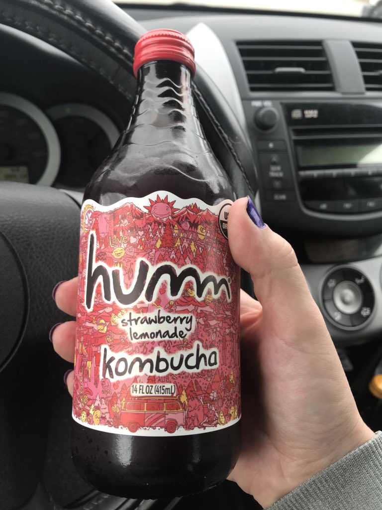 Ckeeneye's tweet photo. @LHissrich @declandebarra @declandebarra For sanity’s sake kombucha isn’t the worse glue. I’ll toast to you/writers next kombucha drink. https://t.co/0kGZsZieFC