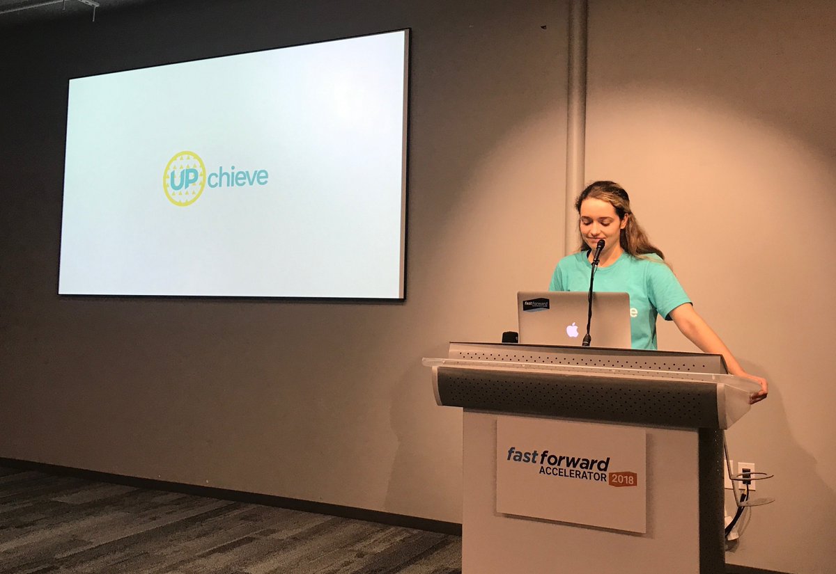 FfwdOrg's tweet photo. 86% of low-income students won't earn a bachelor's degree, & a majority of them have parents who didn't go to college. Without support for schoolwork at home, students fall behind their peers. @UPchieve wants to fill that gap. 🎓 #FFWD18 https://t.co/mbhJXtxqEG