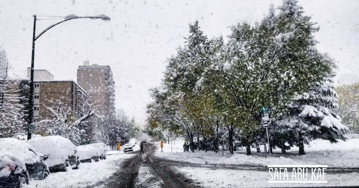 SAbukaff's tweet photo. Snow in #October! 
#yyc #calgary #yycsnow #yycliving #snow #alberta #calgarysnow #calgaryweather #fall #WinterIsHere  IG: safaa_abukaff https://t.co/mdLooCpsdr