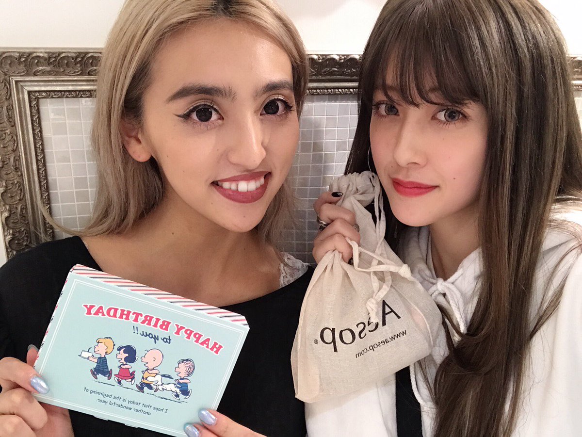 マリア 美髪クリエイター 夏焼雅ちゃん メンテナンスしました トリートメントもしてつるつる美髪 誕生日プレゼントもくれたの お仕事もがんばってて素敵な人 ありがとうございました 夏焼雅 Pinkcres