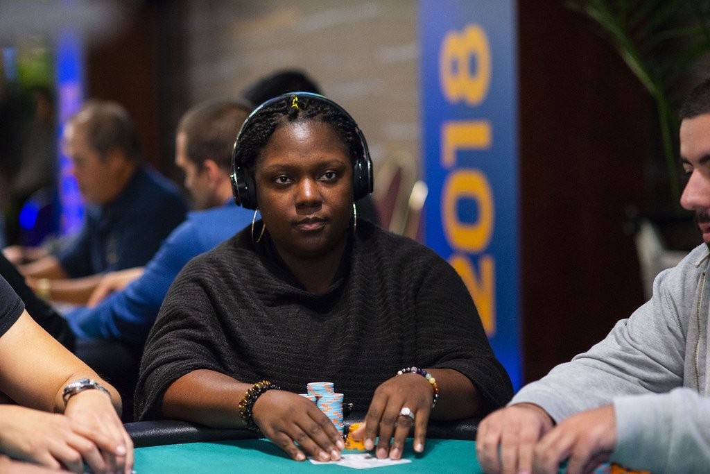 PokrLeagNations's tweet photo. Congratulations to Gloria Joseph Jackson, the last woman standing, at the #WPT Maryland $3,500 Main Event at @LiveCasinoHotel. Gloria cashed 19th/554 entrants &amp; earned $14,590!
#PLONProud #PLONStrong #MoreWomen #Poker #PokerTournaments #LiveCasino https://t.co/XYbvFffOCK