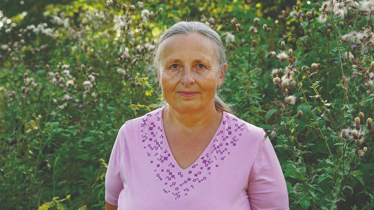 VodnanyProZmenu's tweet photo. Dagmar Šmídová , která má číslo 12, o sobě řekla "Jako učitelka češtiny mám ráda kulturní a smysluplné vyjadřování myšlenek. Jako učitelka dějepisu stále optimisticky doufám, že se lze poučit z chyb minulosti. Miluji krásnou řeč, ale ne plané řečnění. NEKECAT! MAKAT!!!"
#vpz https://t.co/TTQOzUObmw