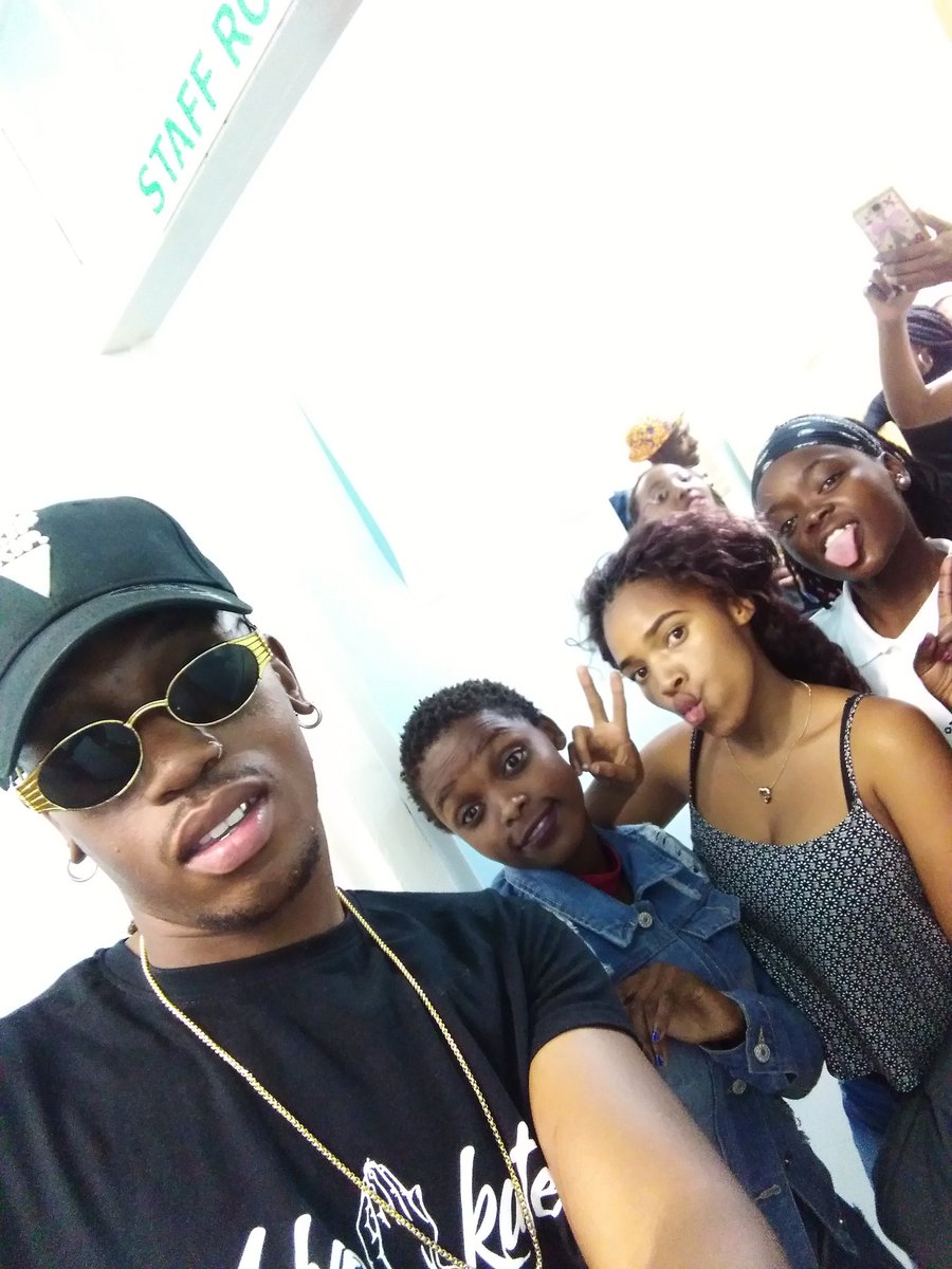 being_advokate's tweet photo. Thanks For The Love @JetNteoSecondary @team_bareto @amakipkipstore @RMGTDesign #sjambok #spovington #sebokeng016 #styleOverFlow #21stCenturySkhothane #lifestyle #NewWave #izikhothane #artisticmoves #combocommunicating https://t.co/450oOOP21c