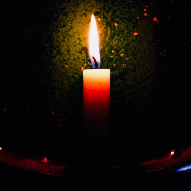 ThuliMadonsela3's tweet photo. It’s better to light a candle than to complain about darkness https://t.co/FC34wBJVjv