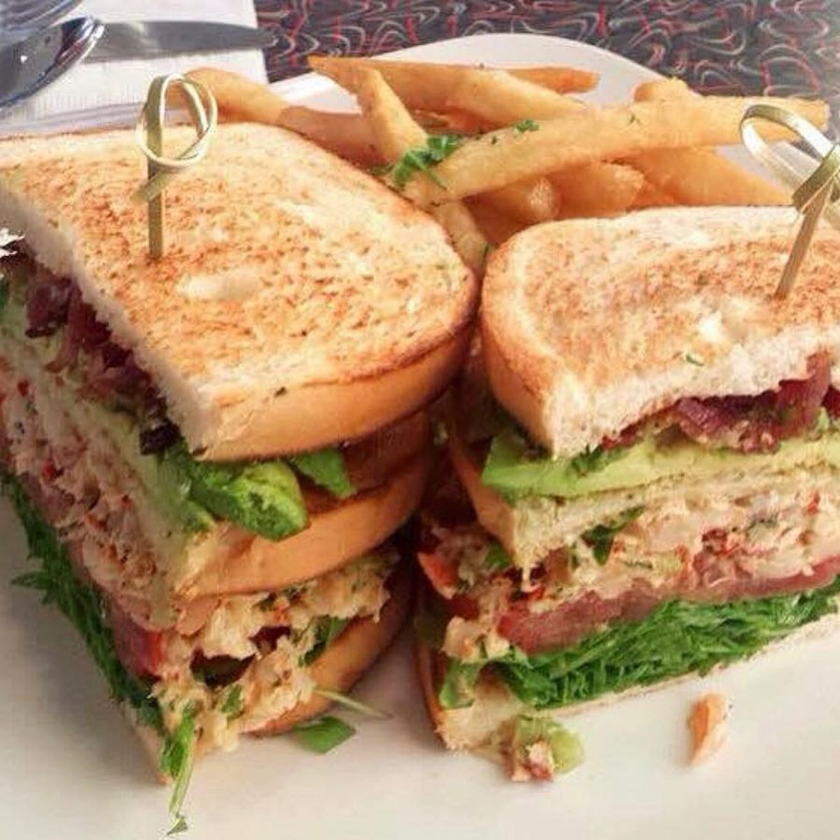 Twoheys's tweet image. You may need to unhinge your jaw to eat this sandwich.