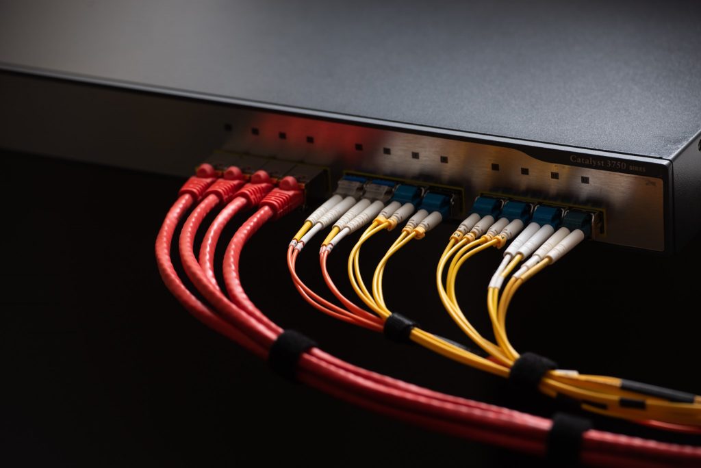 TheInternetCntr's tweet photo. Your company needs the best connectivity and we are your solution. InCentre offers:

- Fibre &amp; High speed ethernet
- DSL and Cable modem
- Wireless
- MPLS and complex solutions

Click for details. Stay online, save money.

https://t.co/5ttXuKuhr3 #yeg #internet #yegisp https://t.co/TC5oLzCbzJ