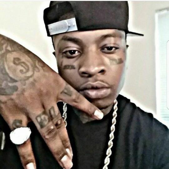 WitDatPinkOn's tweet image. Come chp it up REAL only allergic 2 fake#Liveme MONEY WALk: liveme.com/us/m/v/1538535…