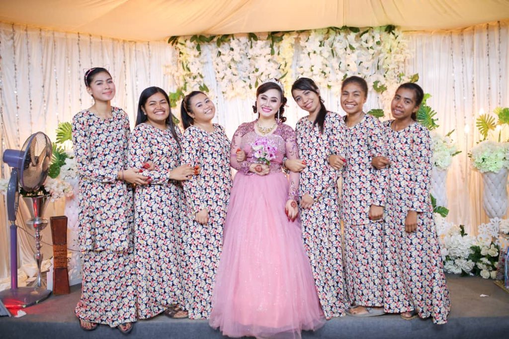 _DeeOhDee's tweet photo. Bridesmaid 💍❤️ https://t.co/TXnENIVgkv