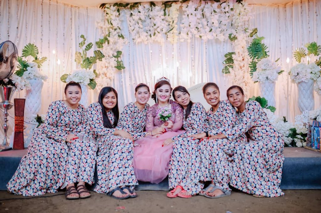_DeeOhDee's tweet photo. Bridesmaid 💍❤️ https://t.co/TXnENIVgkv