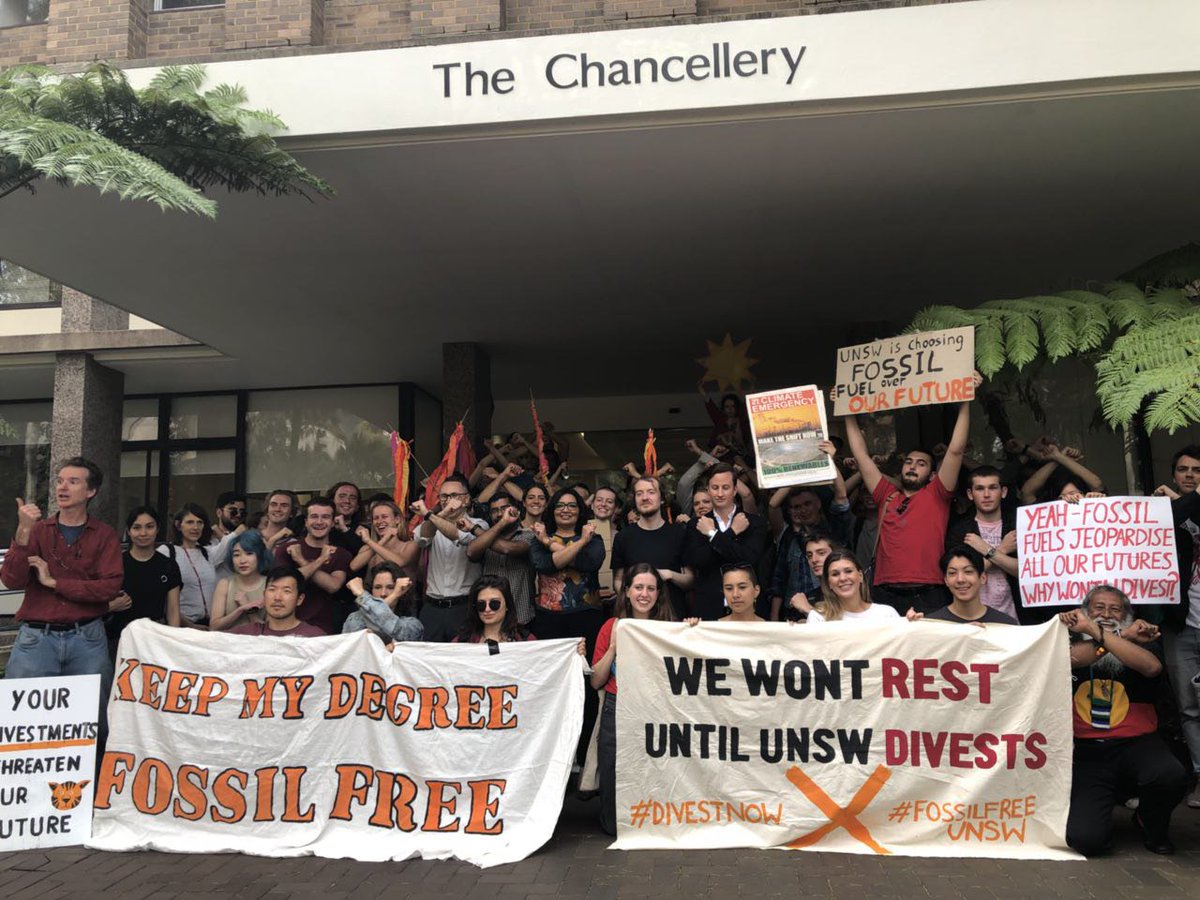 MehreenFaruqi's tweet photo. Change only comes through action!
I'm proud to stand with @FossilFreeUNSW students occupying their uni to demand full divestment from fossil fuels https://t.co/dQn9ILJrFE