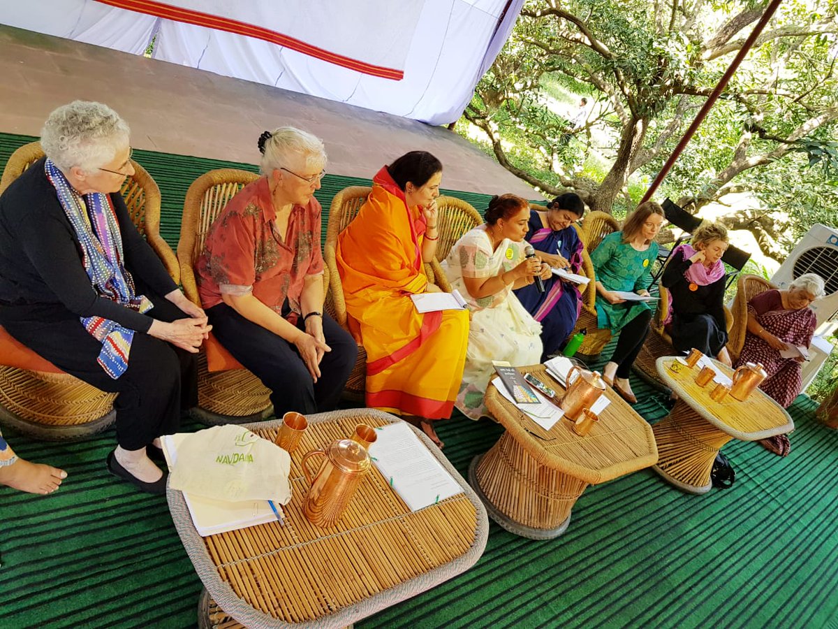 THProj's tweet image. 2nd day of Diverse Women for Diversity gathering @NavdanyaBija!! A group of inspiring #women shared their vision for a #sustainable world this morning. @SwarajAnna @drvandanashiva #OurBreadOurFreedom #MahilaAnnaSwaraj #EarthFamily