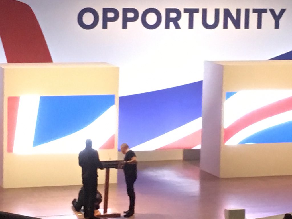 BBCRichardMoss's tweet image. They’re putting the Prime Ministerial podium in at #cpc2018 for Theresa May’s conference-closing speech. There are no magnetic letters to tumble this year. PM just has to hope the electronic screens behind her don’t begin a Windows Update.
