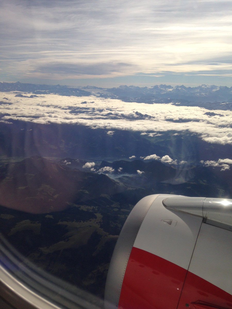 A4Europe's tweet photo. We are off to Vienna with our member @_austrian for the #EUAT Aviation Summit! ✈️🇪🇺🇦🇹🌍👩✈️👨🏼✈️ #EUAviationStrategy #digitalisation #SES https://t.co/l99dT2kLnJ
