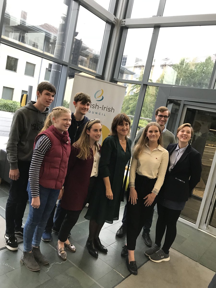 BICSecretariat's tweet photo. The young representatives from the BIC administrations are delighted to meet and talk with Baroness Kidron about #5Rights and the work in their own jurisdictions #YOYP2018 https://t.co/kcV8TlTCut