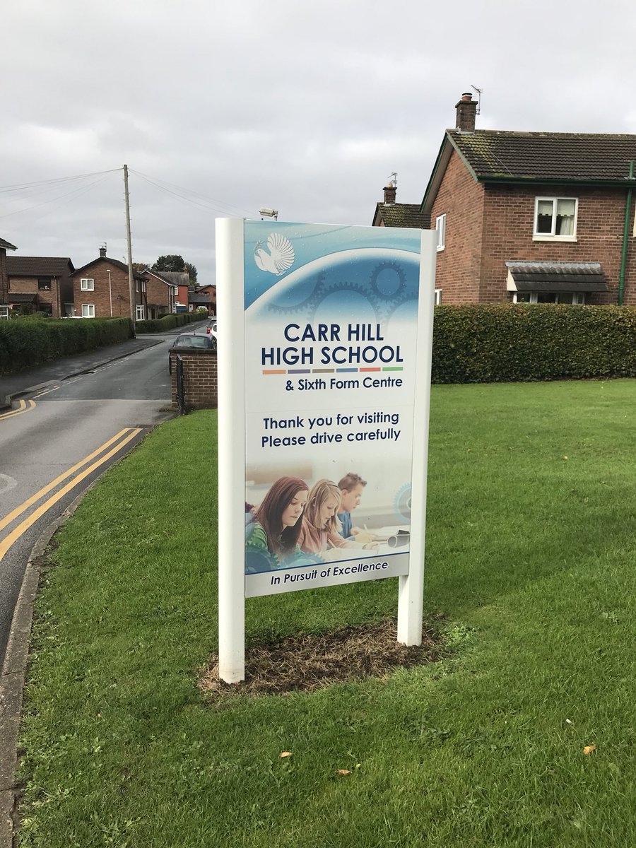 Really enjoyed this morning helping out on the future for schools program to the sixth formers <a href="/ziggyhamer/">ian hamer</a> <a href="/julier1962/">julie rich</a> @fbf_uk #FBF18