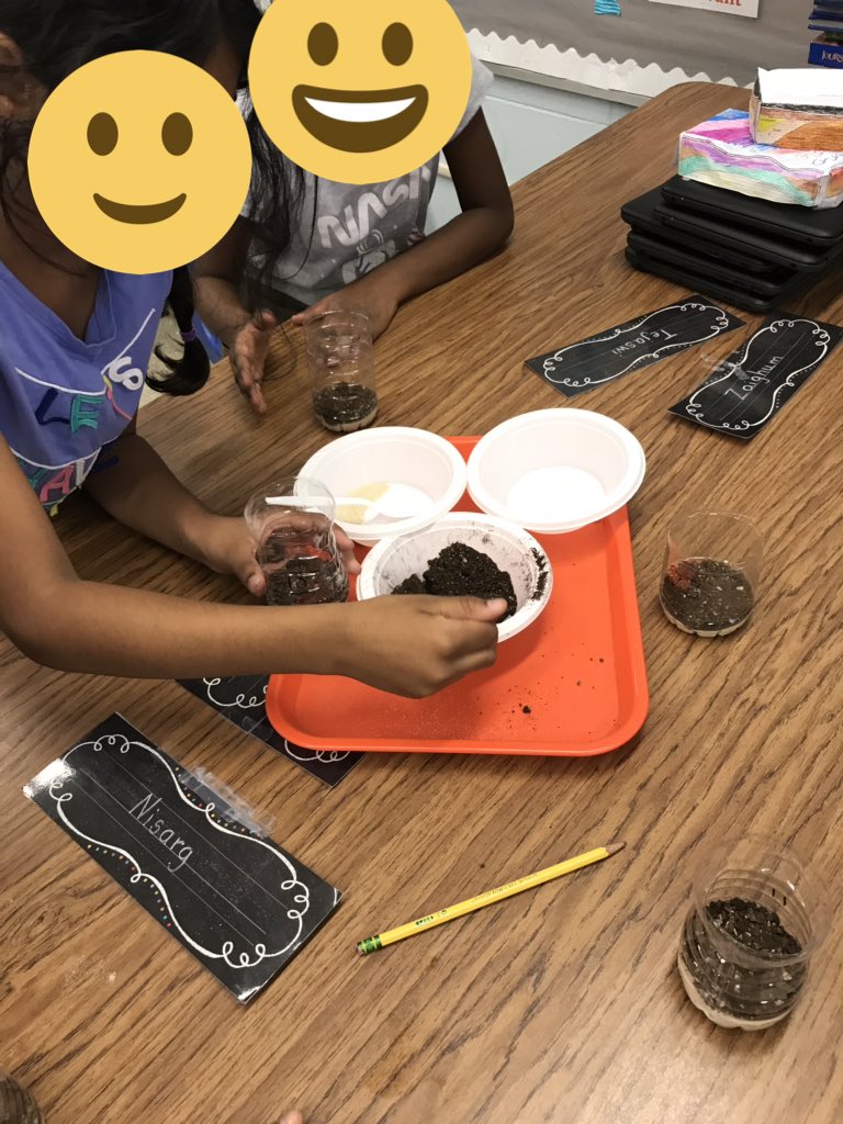 Creating rock models! #jmi_edison #edisonk12