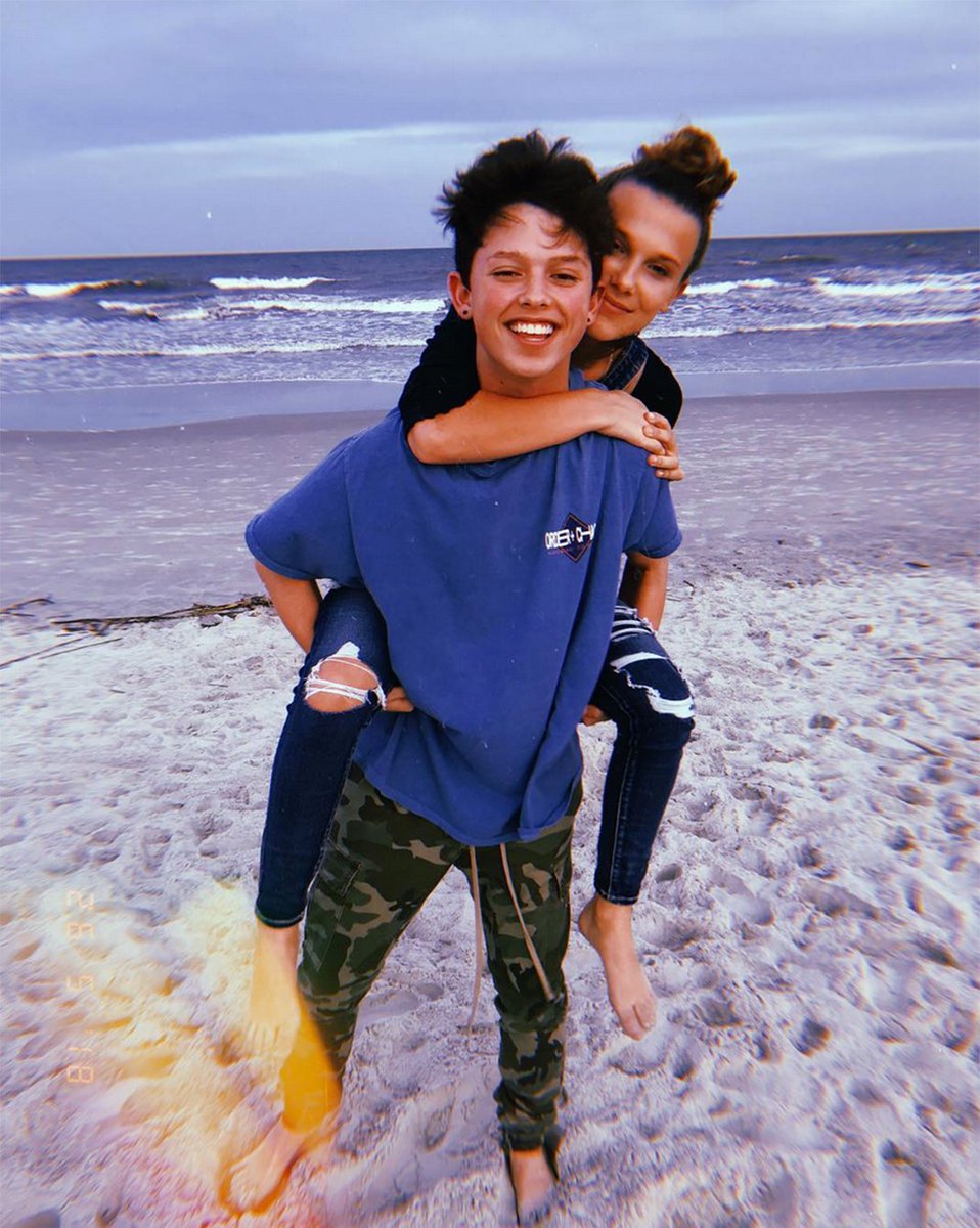 SPINSouthWest's tweet photo. Millie Bobby Brown posted a birthday tribute to ex Jacob Sartorius 📸👇
 #MillieBobbyBrown #JacobSatorius

https://t.co/0W0JvFd4F2 https://t.co/lb4zMlBNWF
