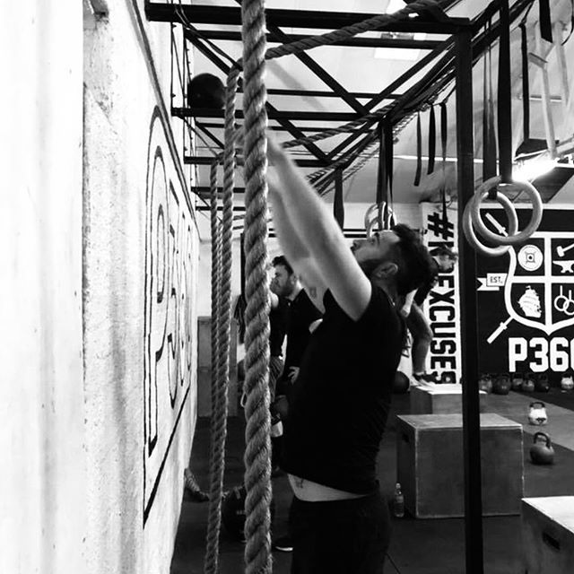 p360uk's tweet photo. Breakfast at @performance360uk.
6am classes from Monday to Friday for all you early birds who like to kick start your day with some training.
.
.
.
#earlymornings #se19triangle #fitnessmotivation #happiness #weighlifting #calisthenics #strengthandconditioning #community #p36… https://t.co/MopN50dVU6