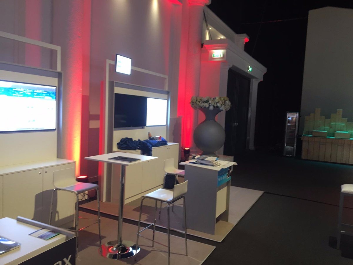 consideritwon's tweet image. Zoek je @Mendix tijdens #cti2018 op dag 2? We staan helemaal achter, achter, achterin!! (bij de sapjes). Tot straks!