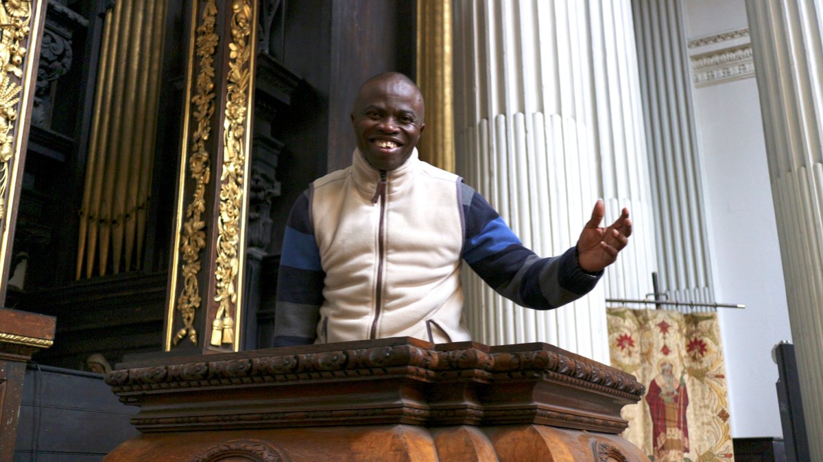 RememberLondon's tweet image. A delight and privilege to take a group from Grace Evangelistic Ministries, @HopeCSutton, @LondonCM, and Roger and Susie Rowan from Bible Study Fellowship (#wearebsf) round the glorious gospel history in London and British Museum.

What a day in the evidences of God&apos;s grace!