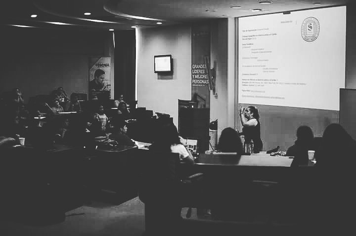OCACYucatanMx's tweet photo. Marisol Torres Arancibia presente en la @anahuacmayab impartiendo un taller de Gestión Cultural y procuración de fondos.  #CONAIMUC #GAJUCA #CINE #TEATRO #PINTURA #FOTO #MUSICA #gestioncultural #ARTE #ART #artesvisuales #creativeindustries https://t.co/IRarUqQF7R